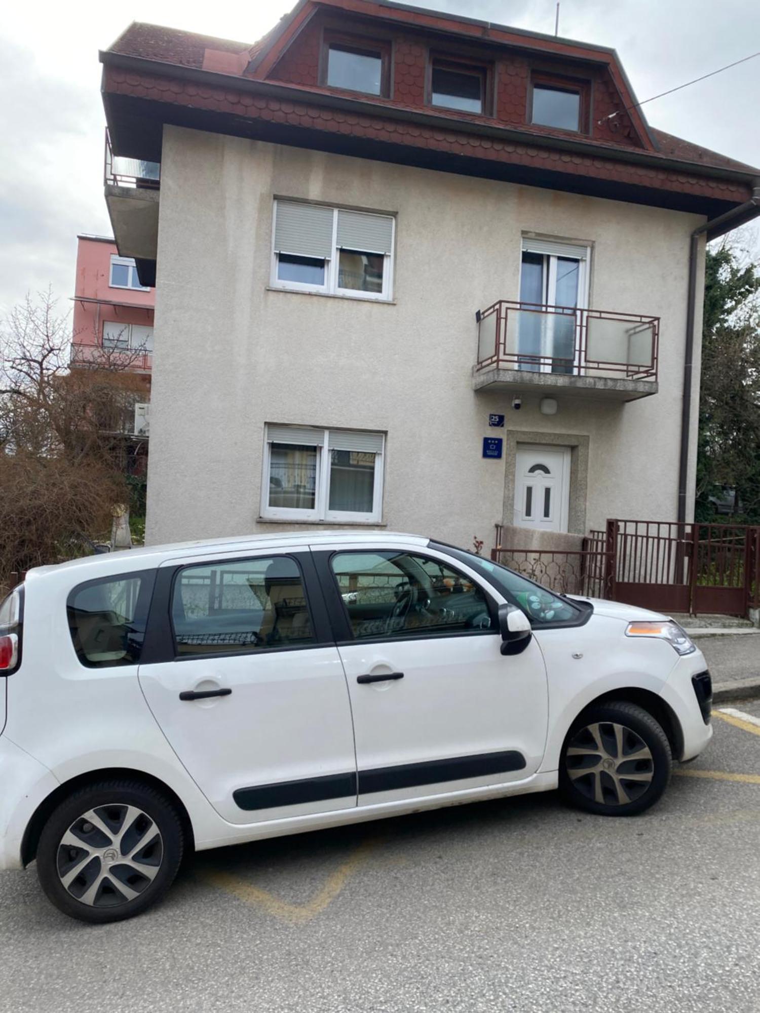 Apartman Zagreb,Rebro,Maksimir,Centar Marko Buitenkant foto